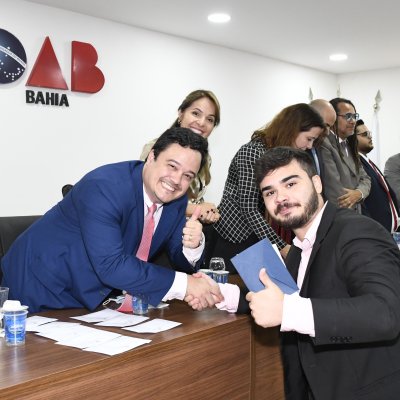 [06-06-2022 - OAB-BA entrega mais de 80 carteiras a jovens advogados e advogadas]
