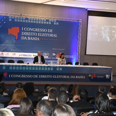 [I Congresso de Direito Eleitoral da Bahia debateu Fake News e desafios eleitorais]