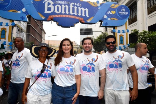 [Cortejo da OAB Bahia une fé e conscientização na Lavagem do Bonfim]